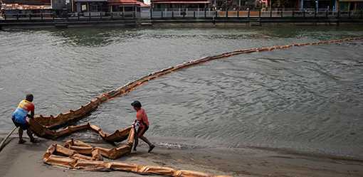 'Wouldn't that add to the pollution' Group responds to in-situ burning proposal