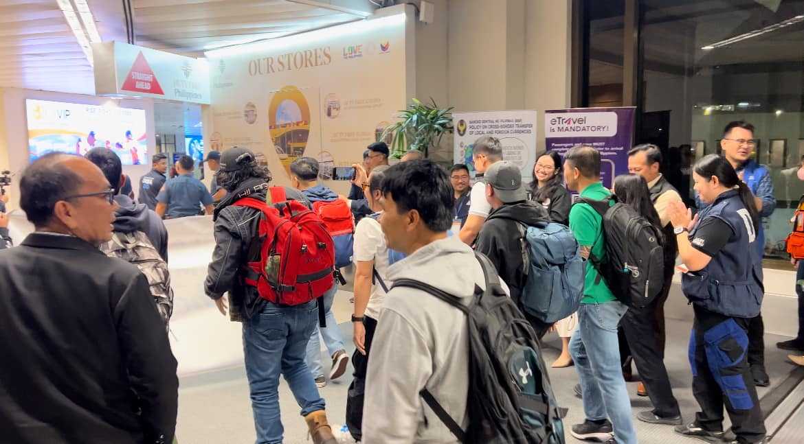 17 freed Pinoy seafarers from Houthi rebels to receive financial aid from OWWA, undergo counseling