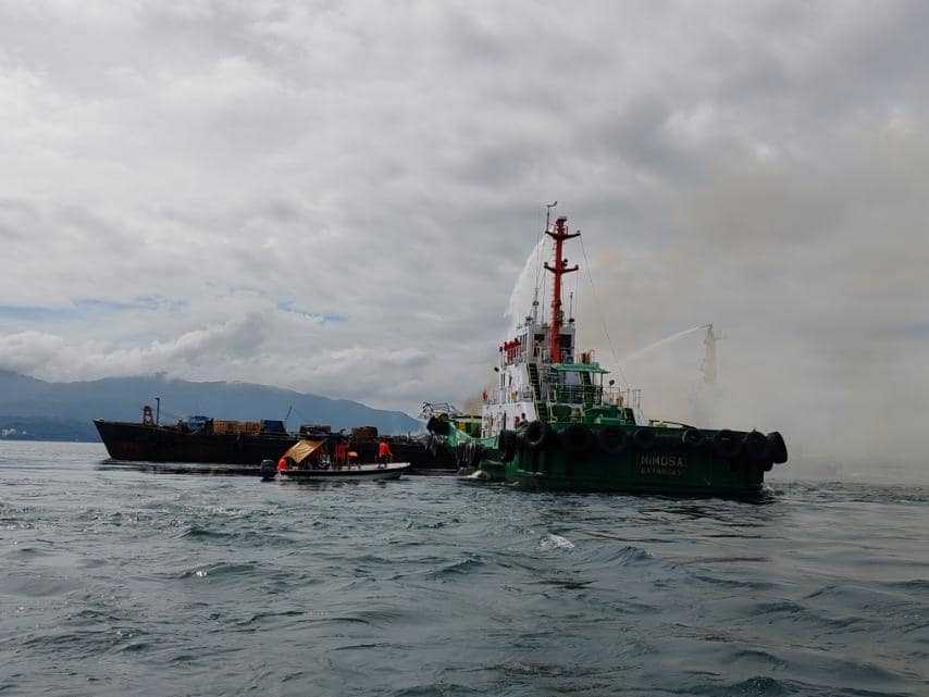 2 reportedly dead, 1 injured after motor tanker caught fire in Batangas