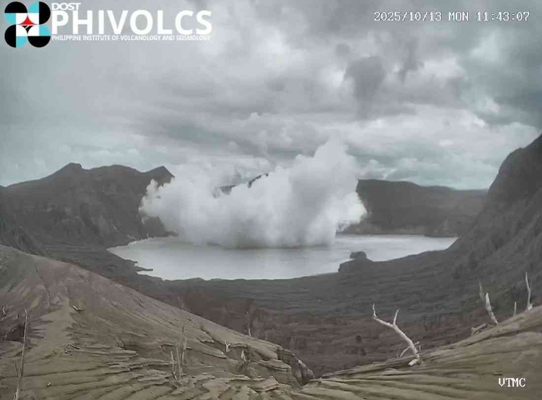 Minor phreatic eruption occurs at Taal Volcano; Alert Level 1 maintained