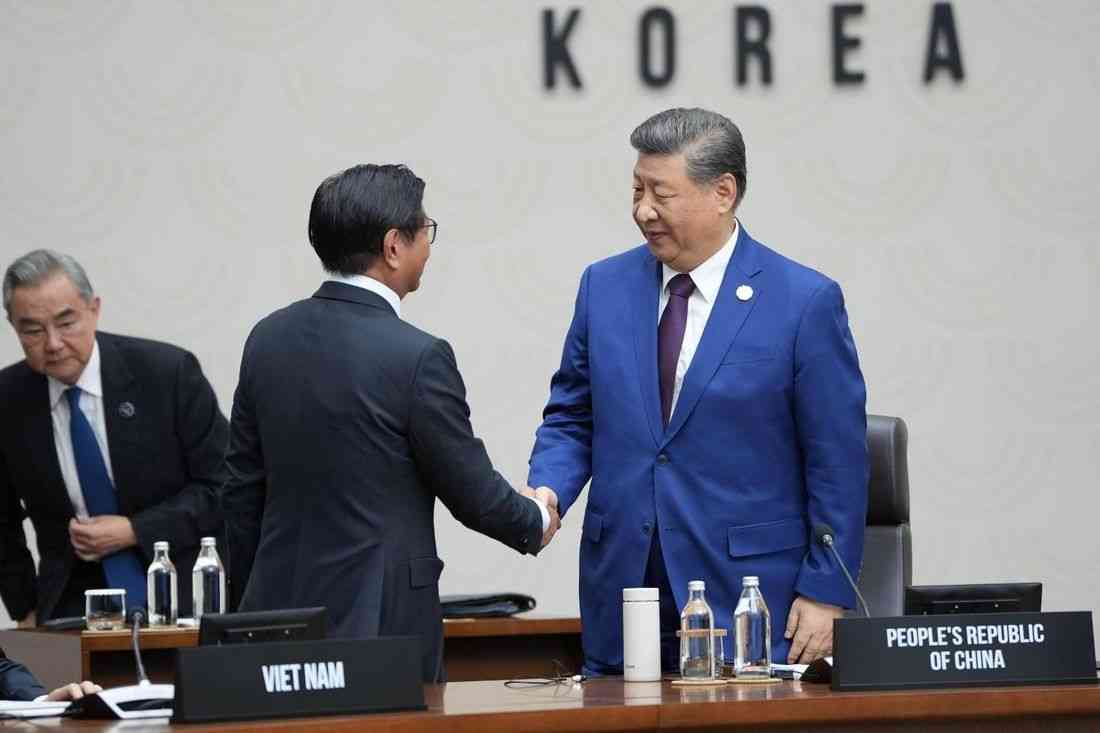 Marcos–Xi handshake won’t change PH's defense policy — DND chief