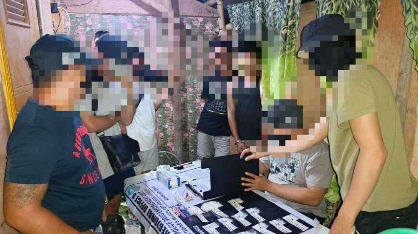 Barber, alleged drug runner nabbed in Oton, Iloilo buy-bust; ₱1.1M shabu seized