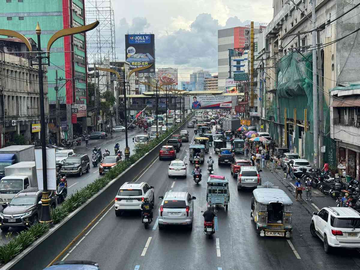 MMC OKs resolution banning street parking on key Metro Manila roads