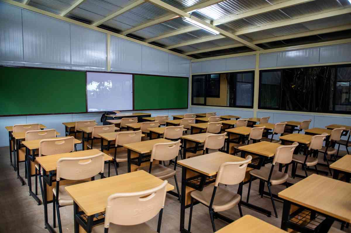 Over 1,000 DepEd classrooms nationwide turned over unfinished - Angara