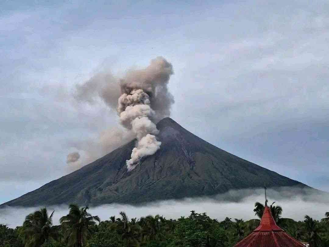 Albay expects tourist arrival surge as Mayon Volcano raises alert level 3