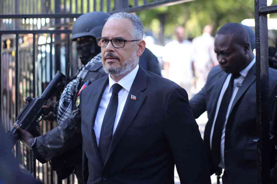 Two top Haiti leaders signal PM could be removed, after US threats