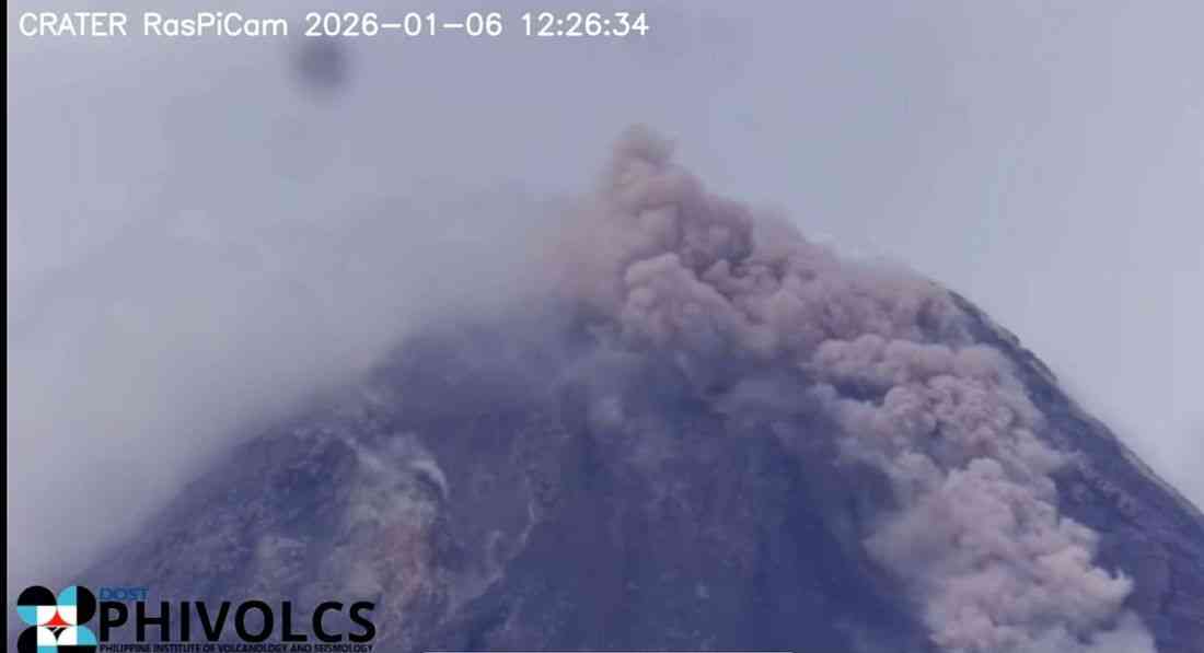 DILG urges LGUs to evacuate residents, enforce no-entry policy in Mayon danger zones