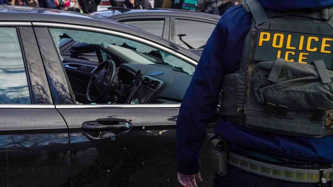 ICE officers in Minnesota directed not to interact with 'agitators' in new orders