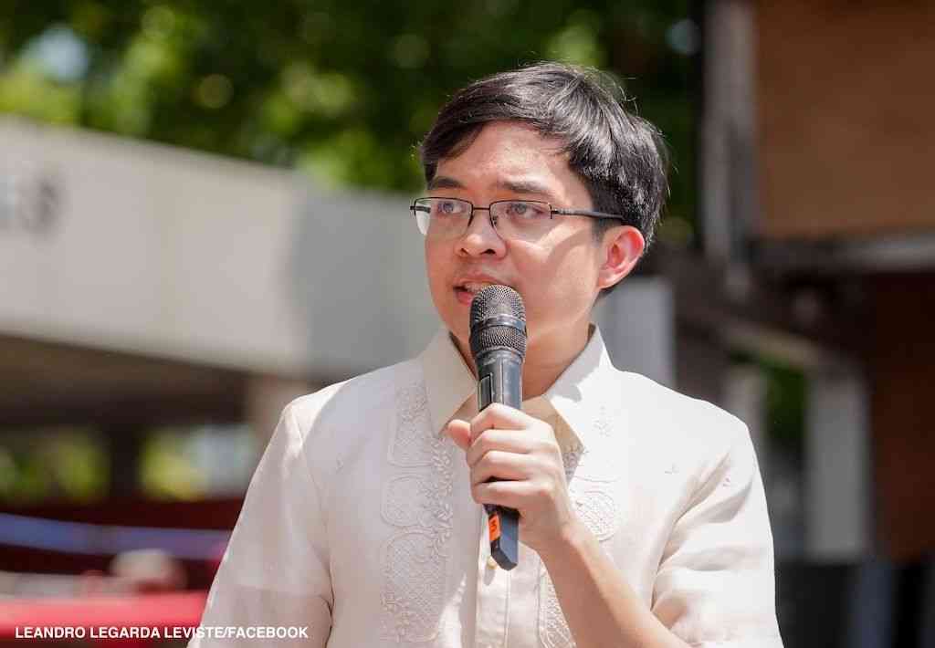Leviste remains abroad amid arrest warrant —BI