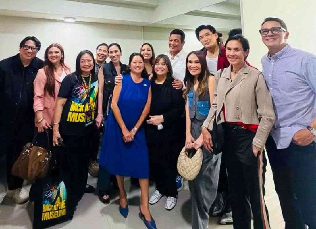First Lady Liza Marcos watches Gary V perform in San Juan