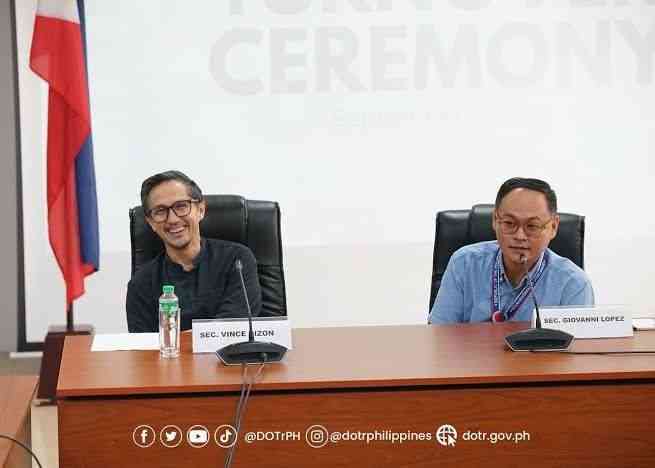Dizon returns to DOTr, Lopez moves to DPWH in Cabinet reshuffle — Palace