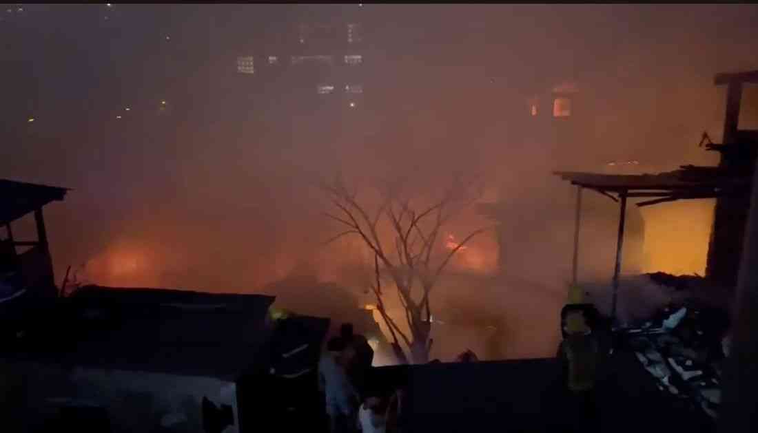 Fire hits around 30 houses in Addition Hills, Mandaluyong City