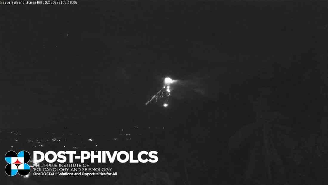 Mayon Volcano remains active on 48th day of effusive eruption