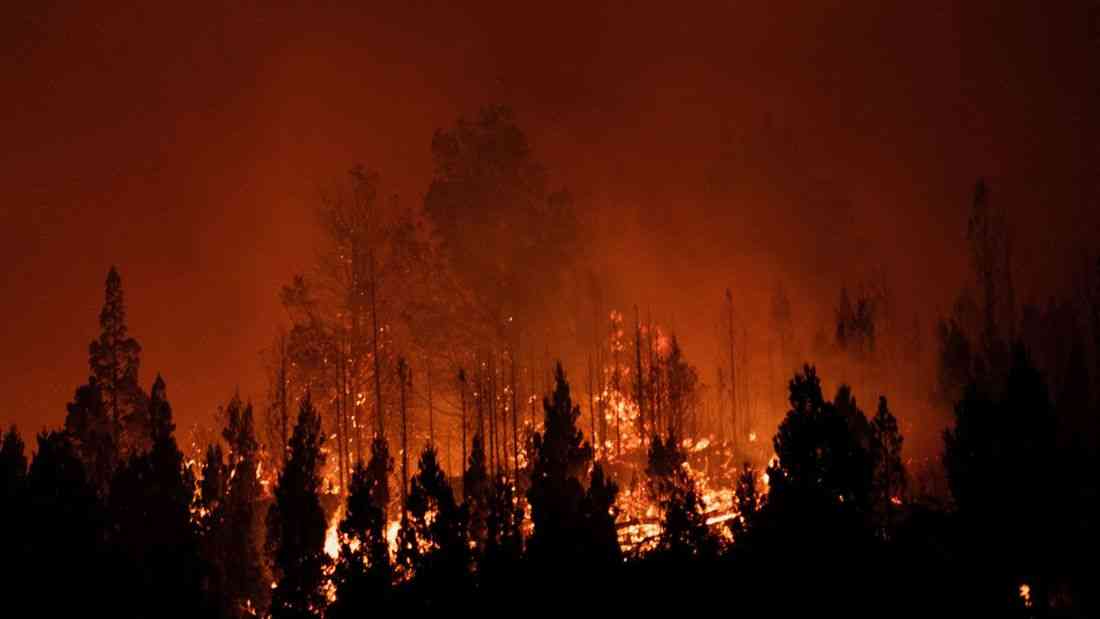 Record heat and raging fires ring in 2026 across the Southern Hemisphere
