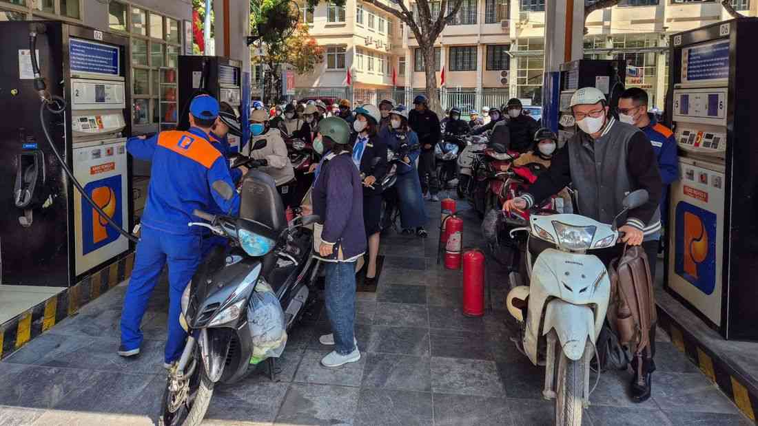 Vietnam fuel prices rise further as government taps stabilisation fund