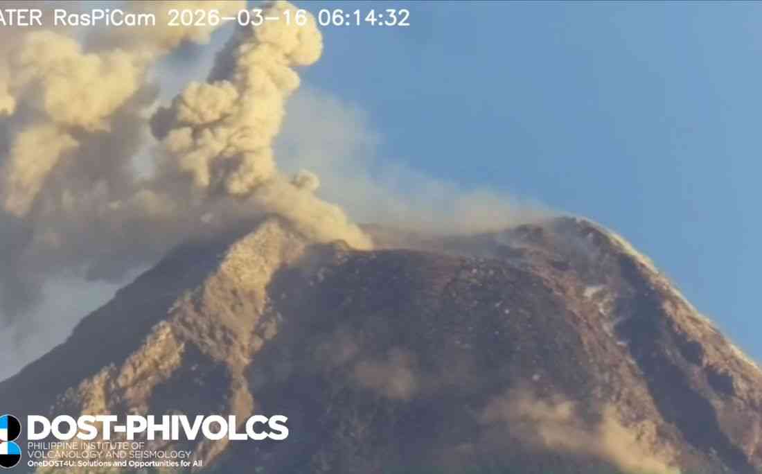 Rockfalls, lava flows continue as Mayon Volcano eruption enters 70th day, Alert 3 still up