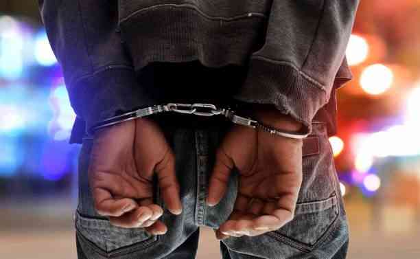 2 ‘fixers’ nabbed during LTO-CIDG operation in Calamba, Laguna