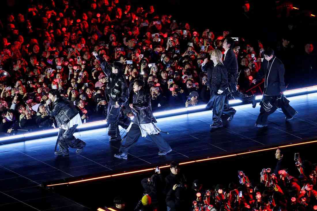 Kpop supergroup BTS shuts down central Seoul for comeback concert
