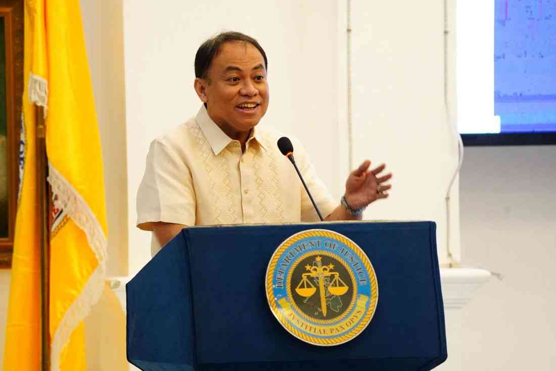 DOJ calls on staff to conserve energy amid oil crisis