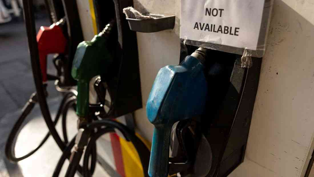 Philippines grants banks flexibility to extend loan payments amid energy crisis
