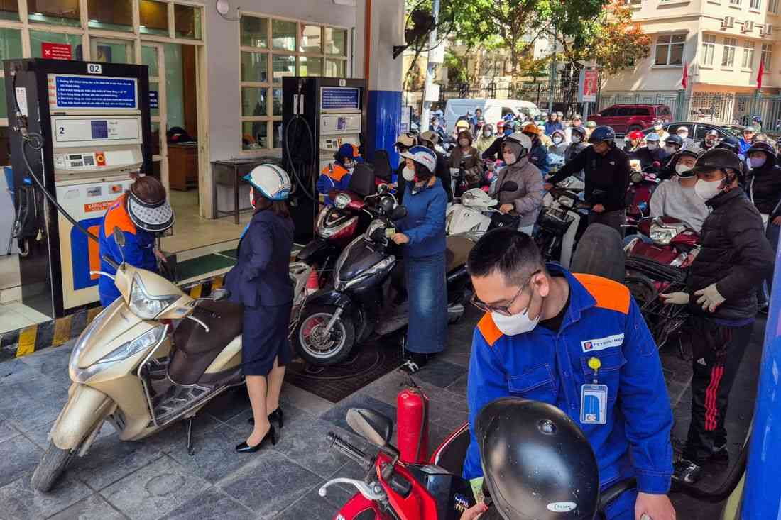 Vietnam extends fuel tax suspension until end of June
