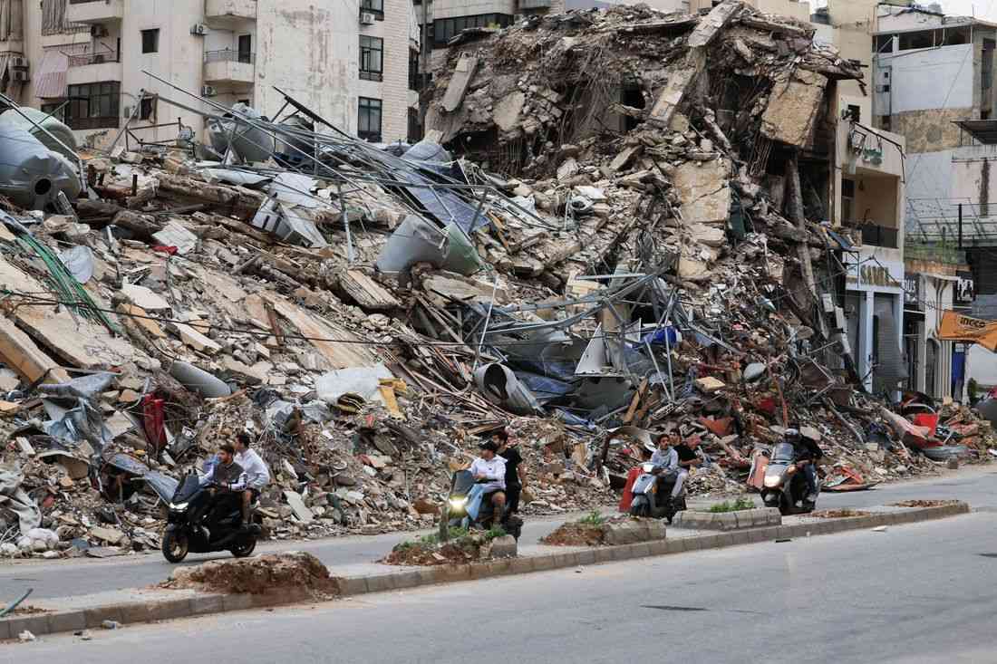 Iran reopens Strait of Hormuz, but says U.S. must end naval blockade