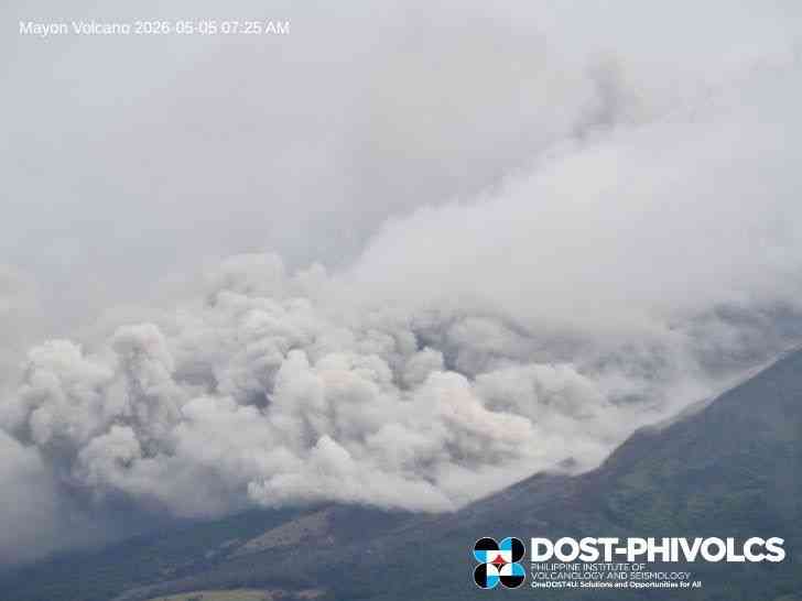 Over 195K Bicol residents evacuated by PCG amid volcanic activity in Mt. Mayon