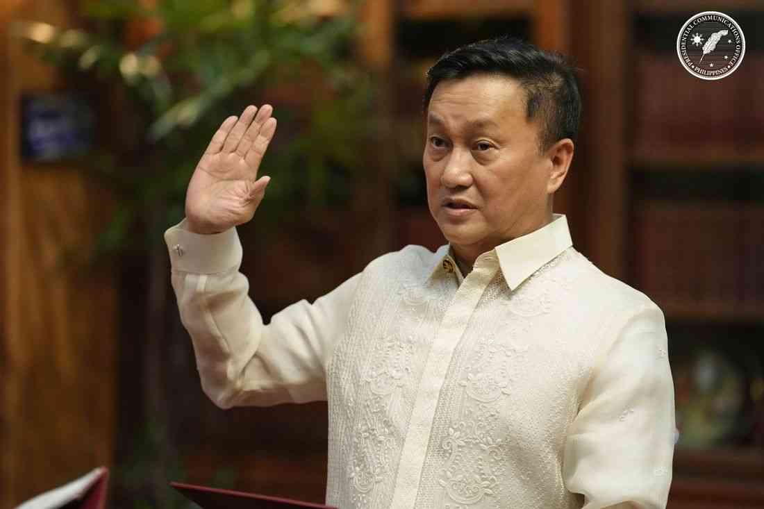 Tolentino to form labor attorney’s office to provide workers with free legal assistance