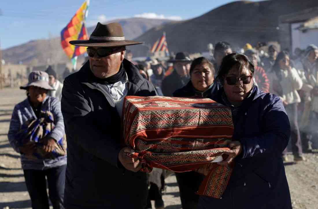 Inca child mummy returned to indigenous community in Argentina