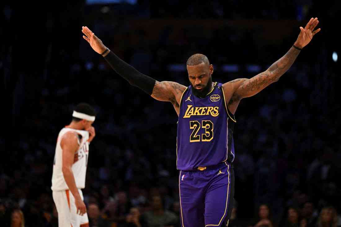 NBA-LeBron thanks Lakers ahead of free agency departure: 'Hope I made a few proud'