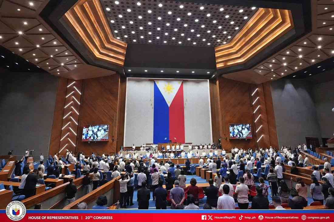 House approves Anti-Political Dynasty Bill on final reading
