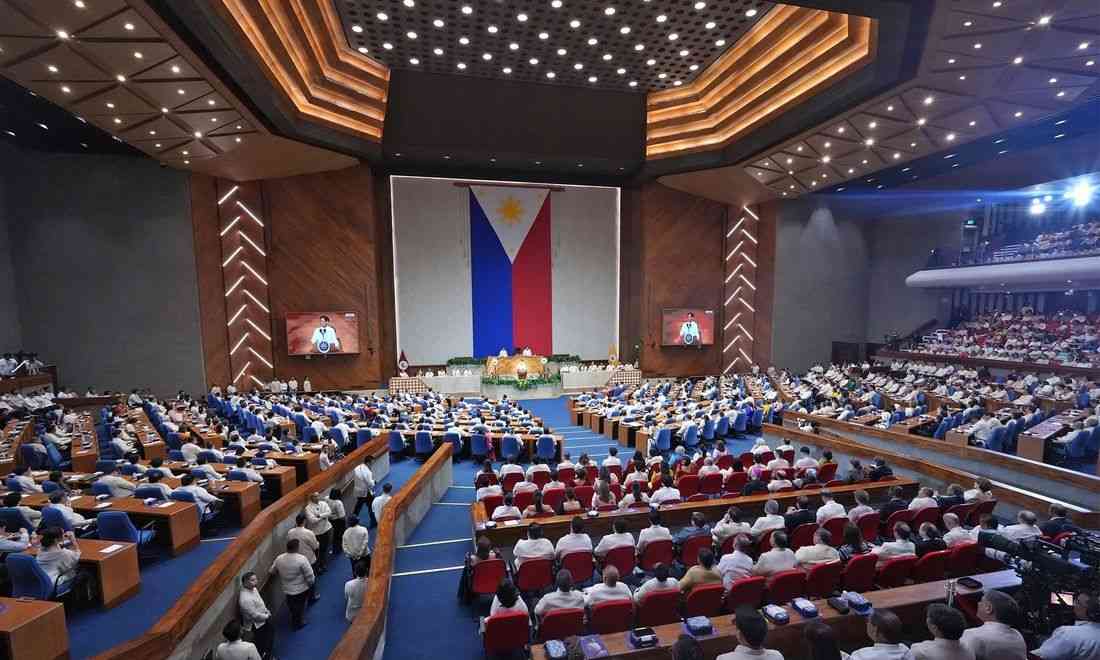 'No red carpet, long gowns: Marcos' 5th SONA to be simple to keep up with the times, says House SecGen