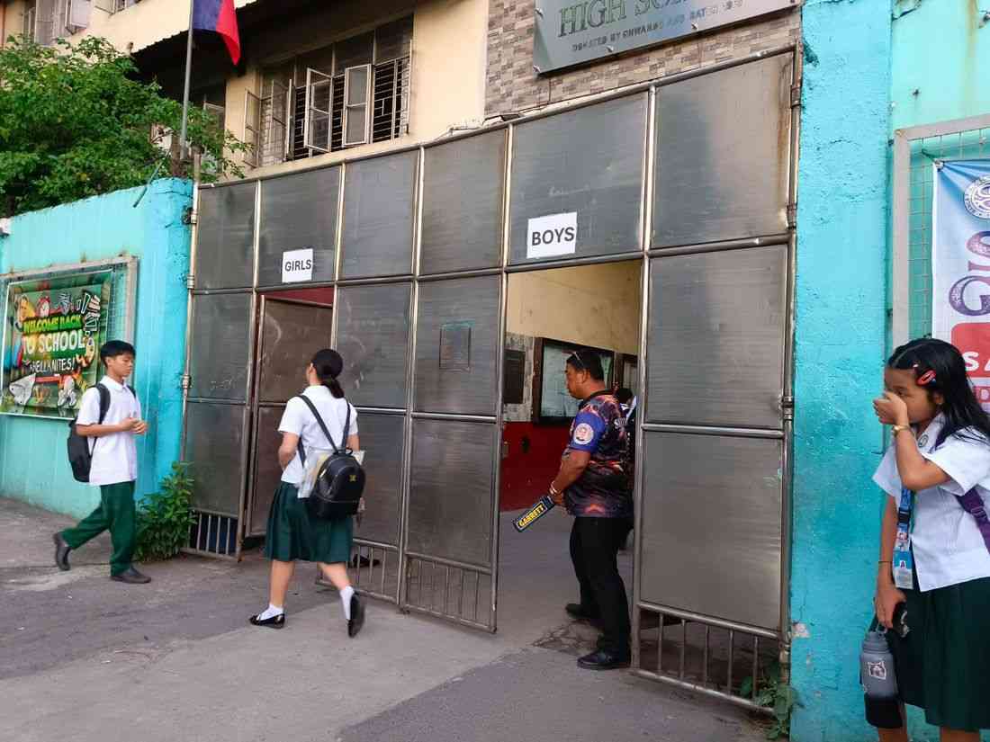 Manila schools implement stricter security measures; parents back move but seek improvements
