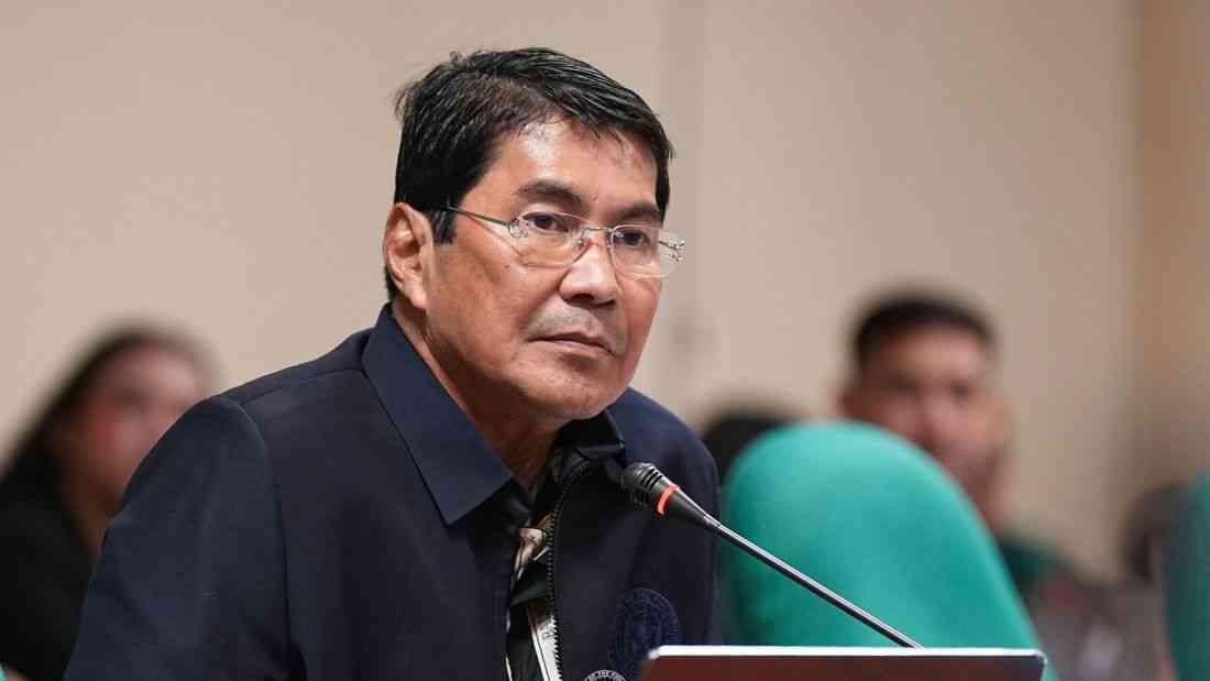 Senate eyes stronger protection and services for street vendors, elderly Filipinos
