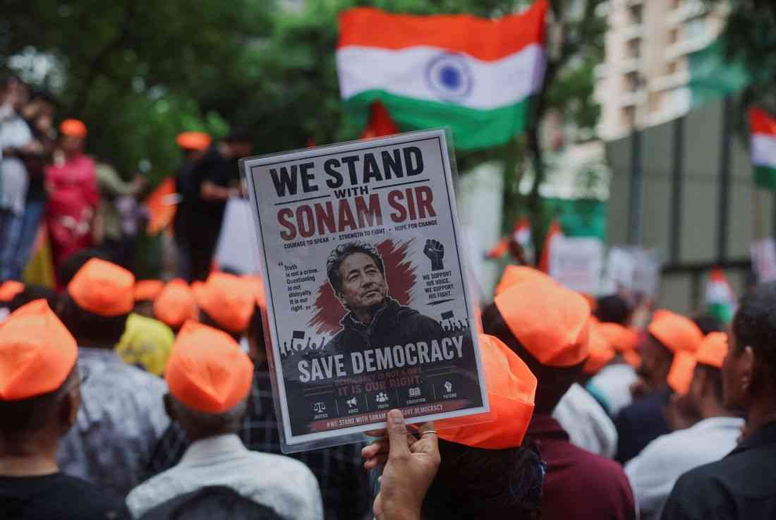 India bans march on parliament by 'Cockroach' activists, standoff looms