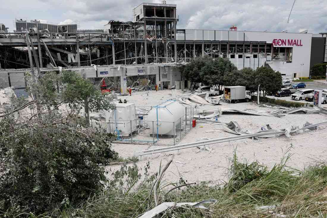 After the quake came the blast: Inside Japan's shopping mall disaster