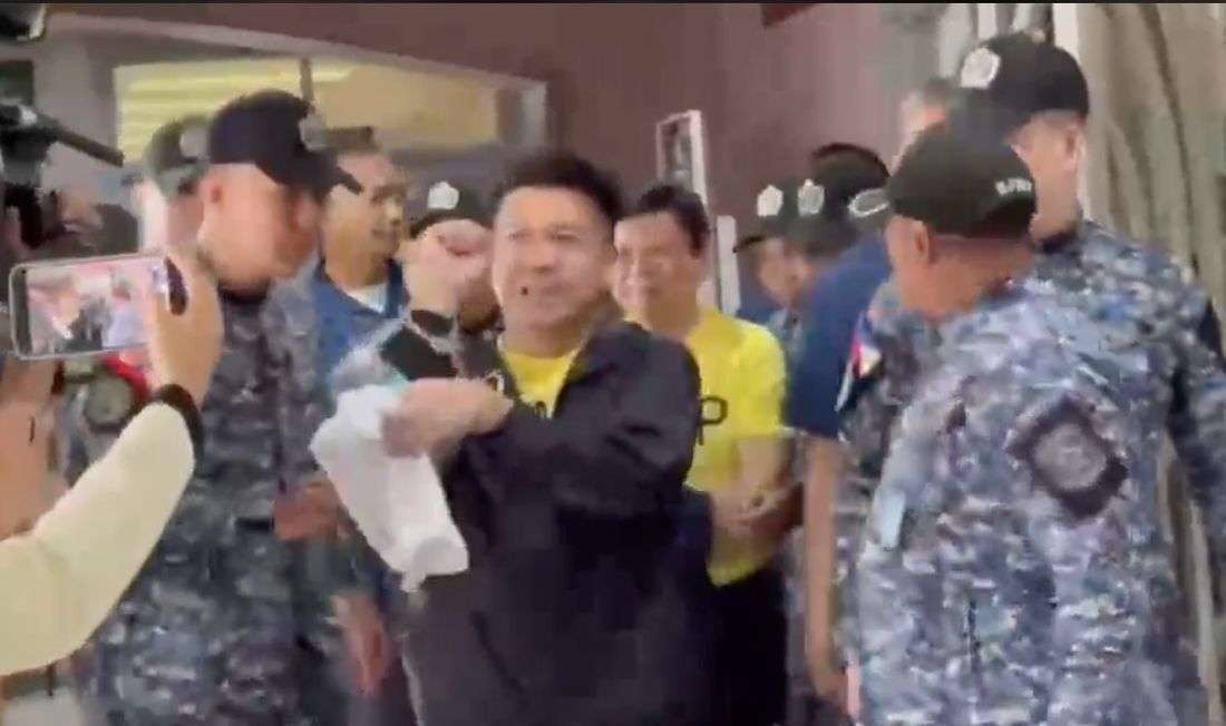 Defensor, co-accused seek bail in plunder case