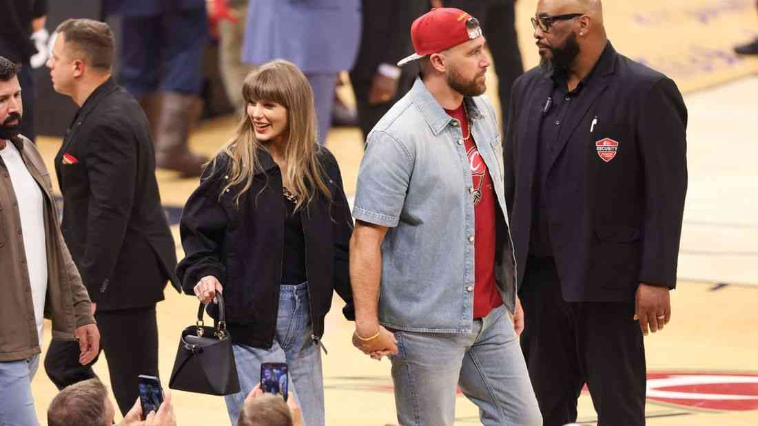 Taylor Swift and Travis Kelce married ahead of NY celebration, report says