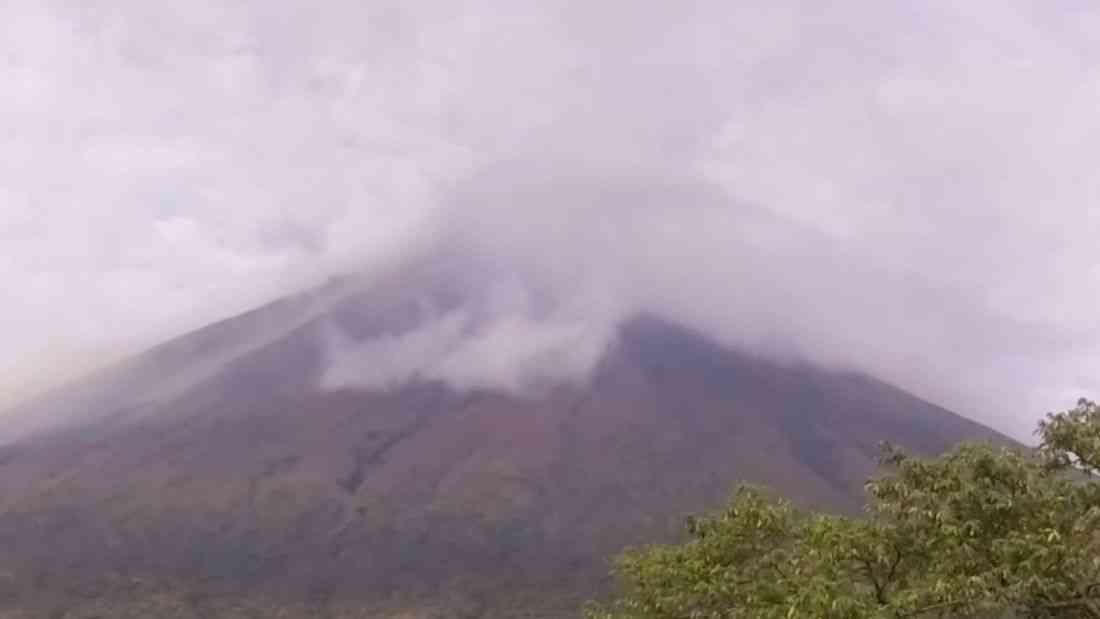 Mayon Volcano emits hazardous pyroclastic flows as eruption enters 189th day