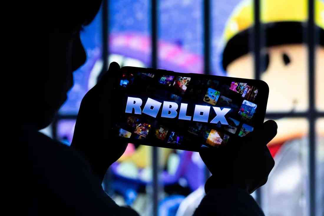 DILG to discuss possible Roblox ban with NTC – Remulla