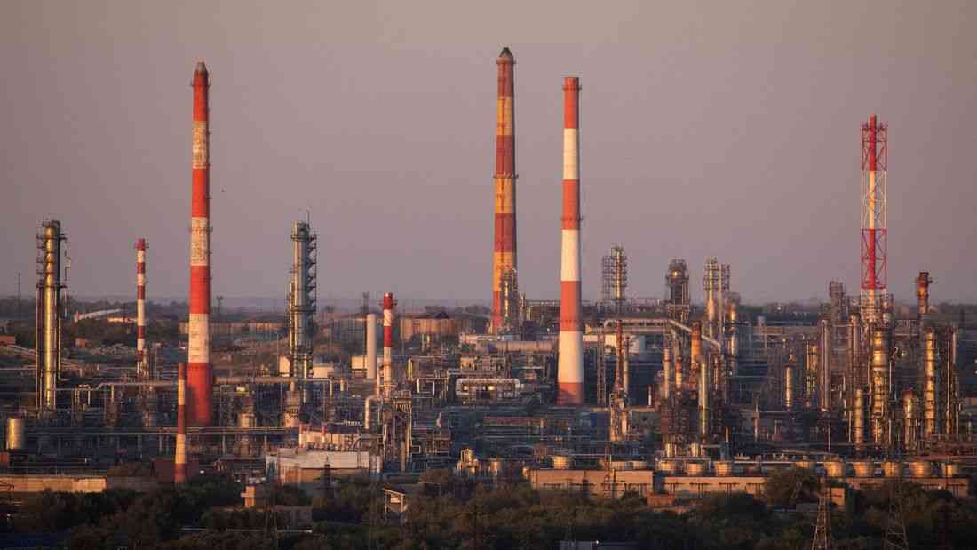 Ukrainian military says it attacked oil refinery in Russia's Orsk