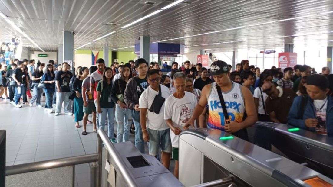 LRT-2 logs 250,000 passengers, highest ridership in 9 years