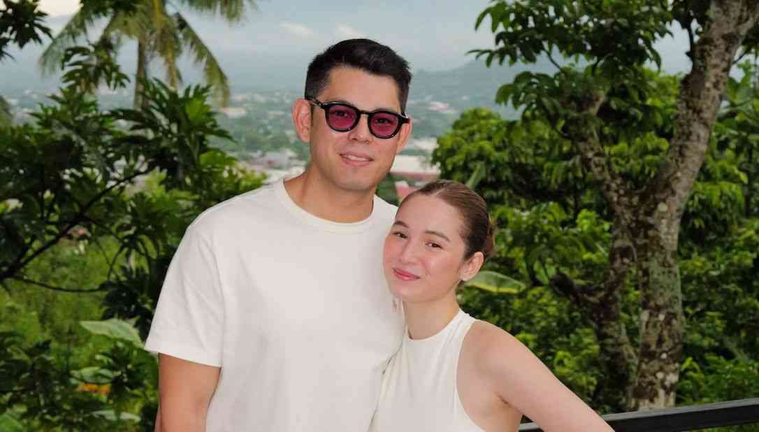Richard Gutierrez greets Barbie Imperial on her 28th birthday