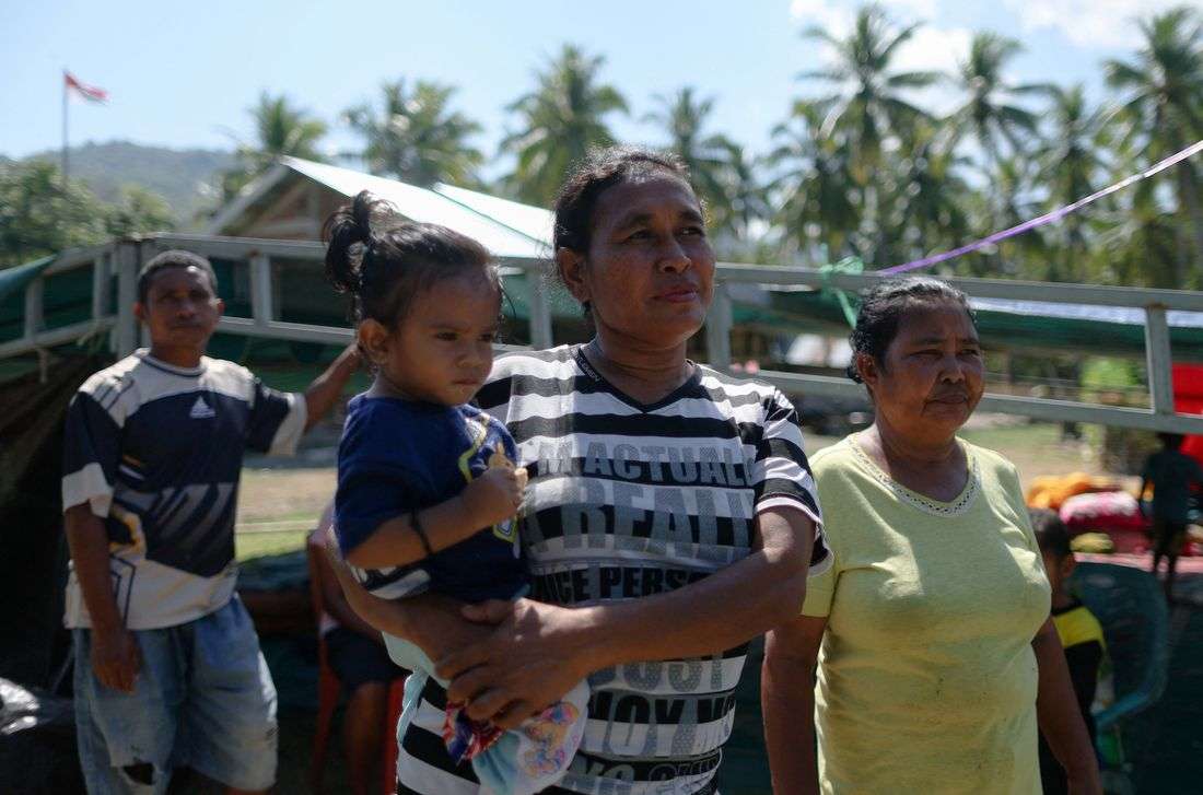 Search for Indonesia quake victims underway on Independence Day
