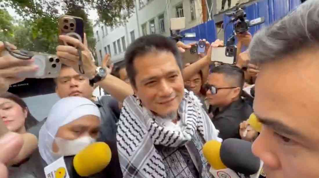 Padilla thanks supporters after being dubbed ‘nag-iisang bobo na gwapo’