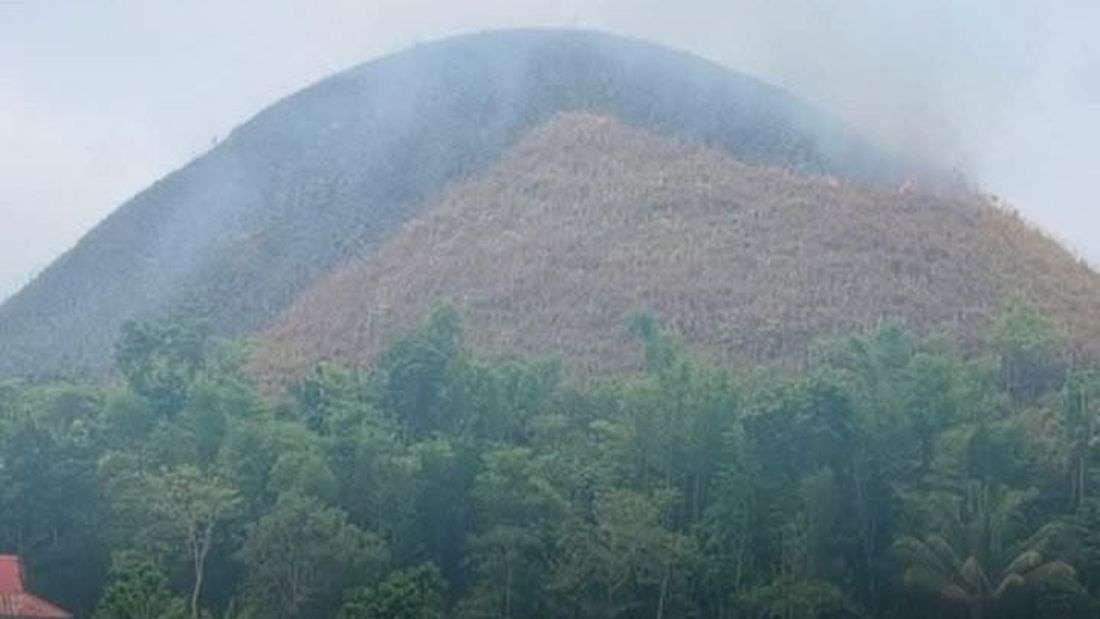 Fire partially damages Chocolate Hills in Bohol after unattended bonfire
