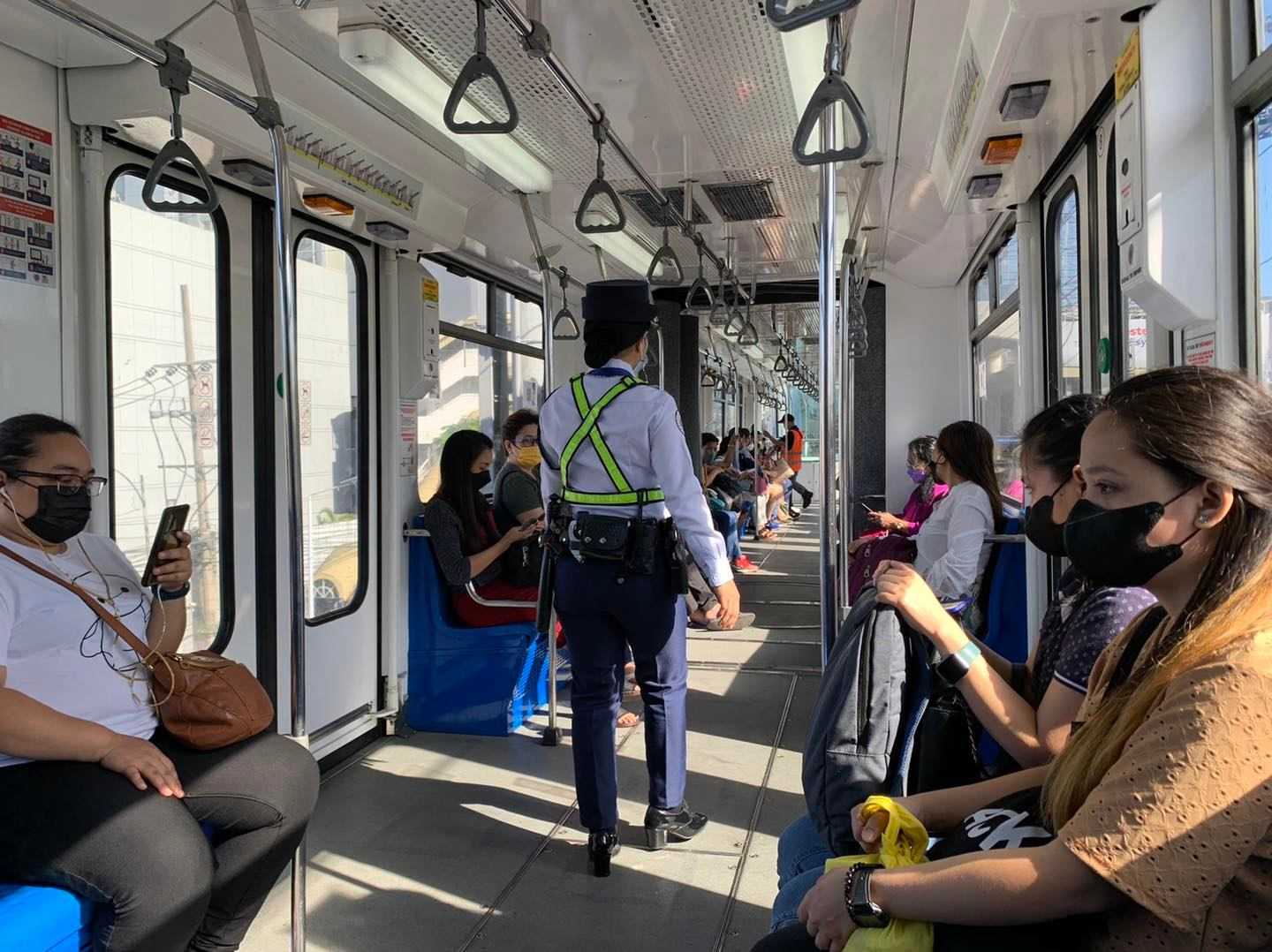 MRT-3 extends free rides until June 30