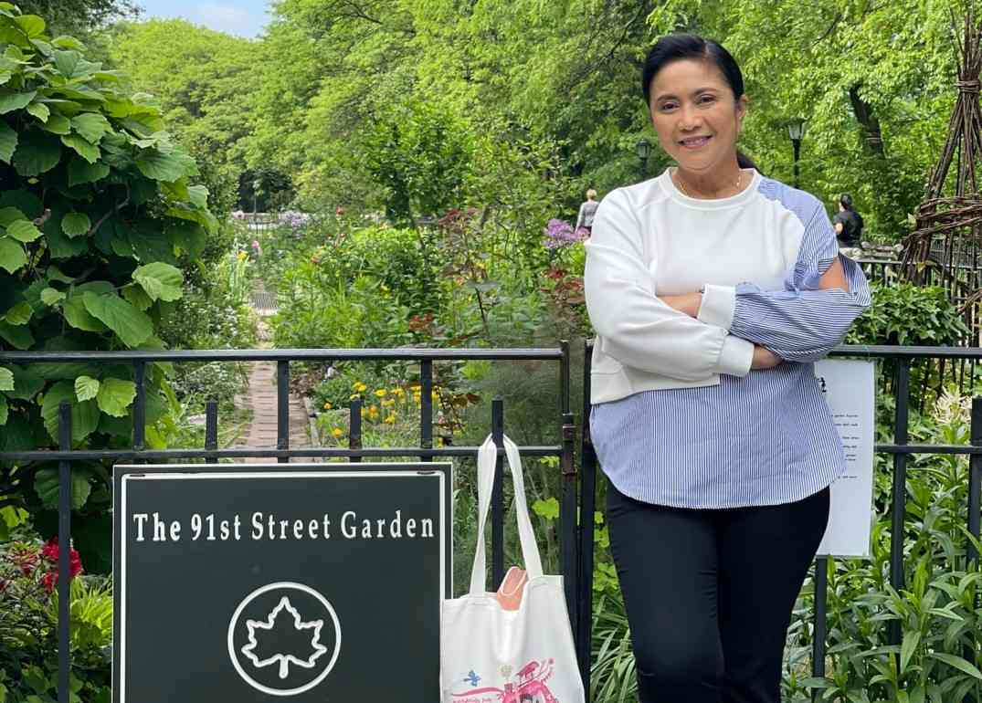 'Ready to work again' Robredo, daughters back in PH after US trip