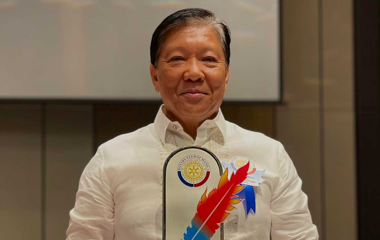 Deo Macalma among Outstanding Journalists for 2022 by Rotary Club of Manila