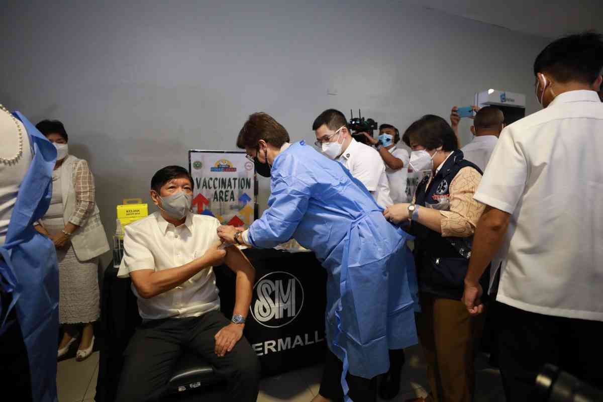LOOK: Prez Marcos receives 2nd booster shot at PinasLakas vaccination site